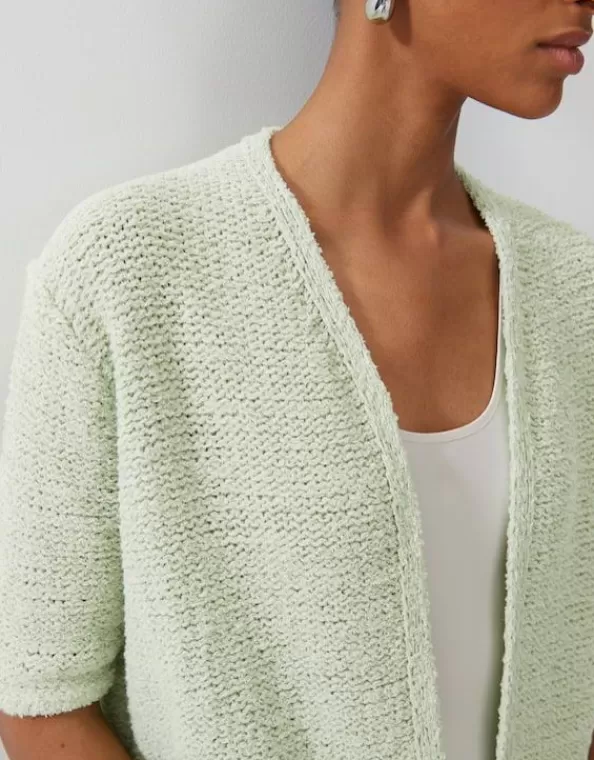 kurze_strickjacke_tibelia_loose_aus_gewelltem_garn_2.webp Kurze Strickjacke Tibelia Loose Aus Gewelltem Garn>SOMEDAY Cheap